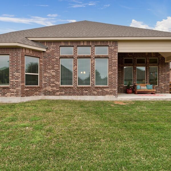 1226 Rowan Dr, Georgetown, TX 78628 Holly Hogue Homes Central Texas REALTOR