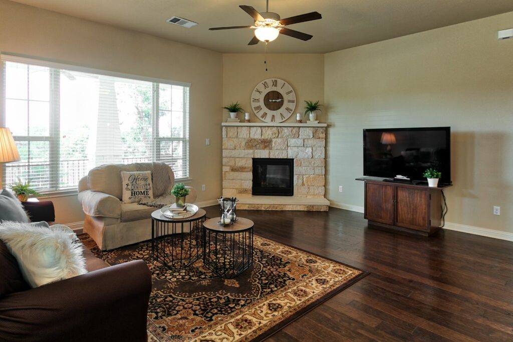 517 Chitalpa St, Leander, TX 78641 Holly Hogue Homes Real Estate Austin Leander Georgetown