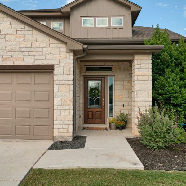 116 Rancho Trl Georgetown TX 78628 Holly Hogue Georgetown Listing Agent Real Estate Agent